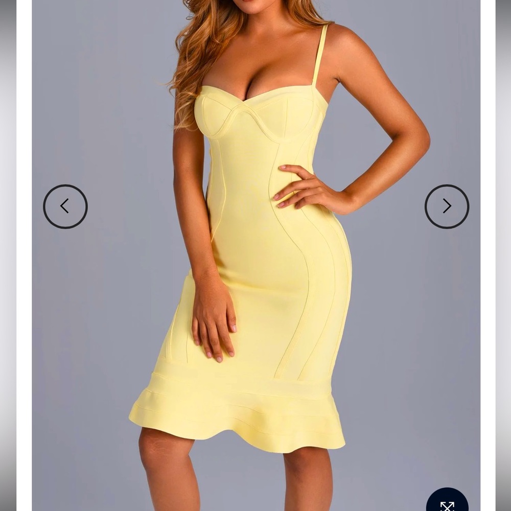 NWT Size L Bella Barnett Bandage Bodycon Flounce Hem Cocktail Dress